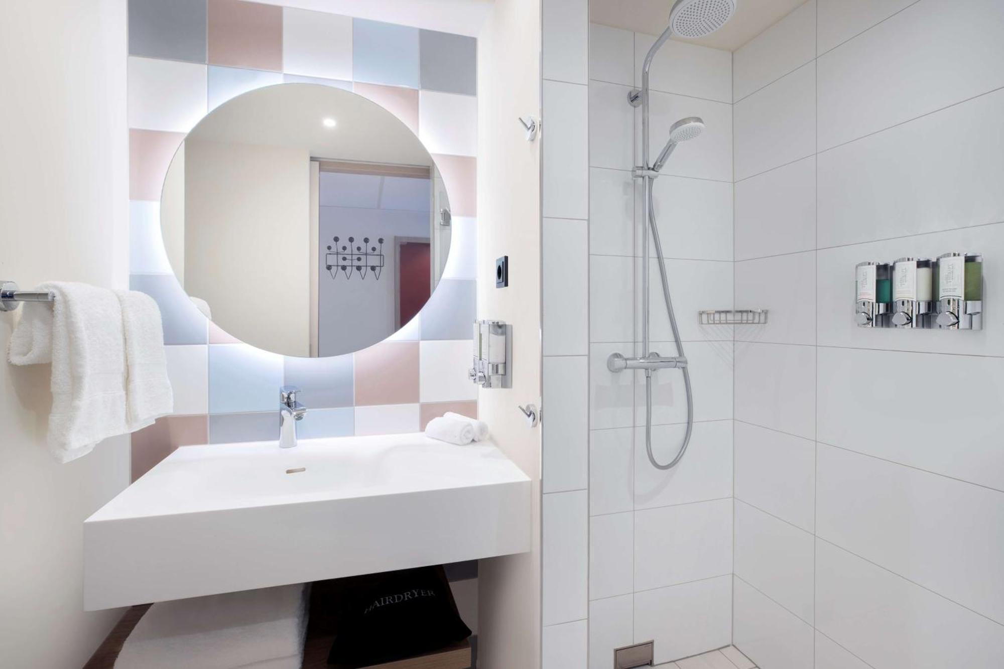 Hampton By Hilton Καϊζερσλάουτερν Εξωτερικό φωτογραφία