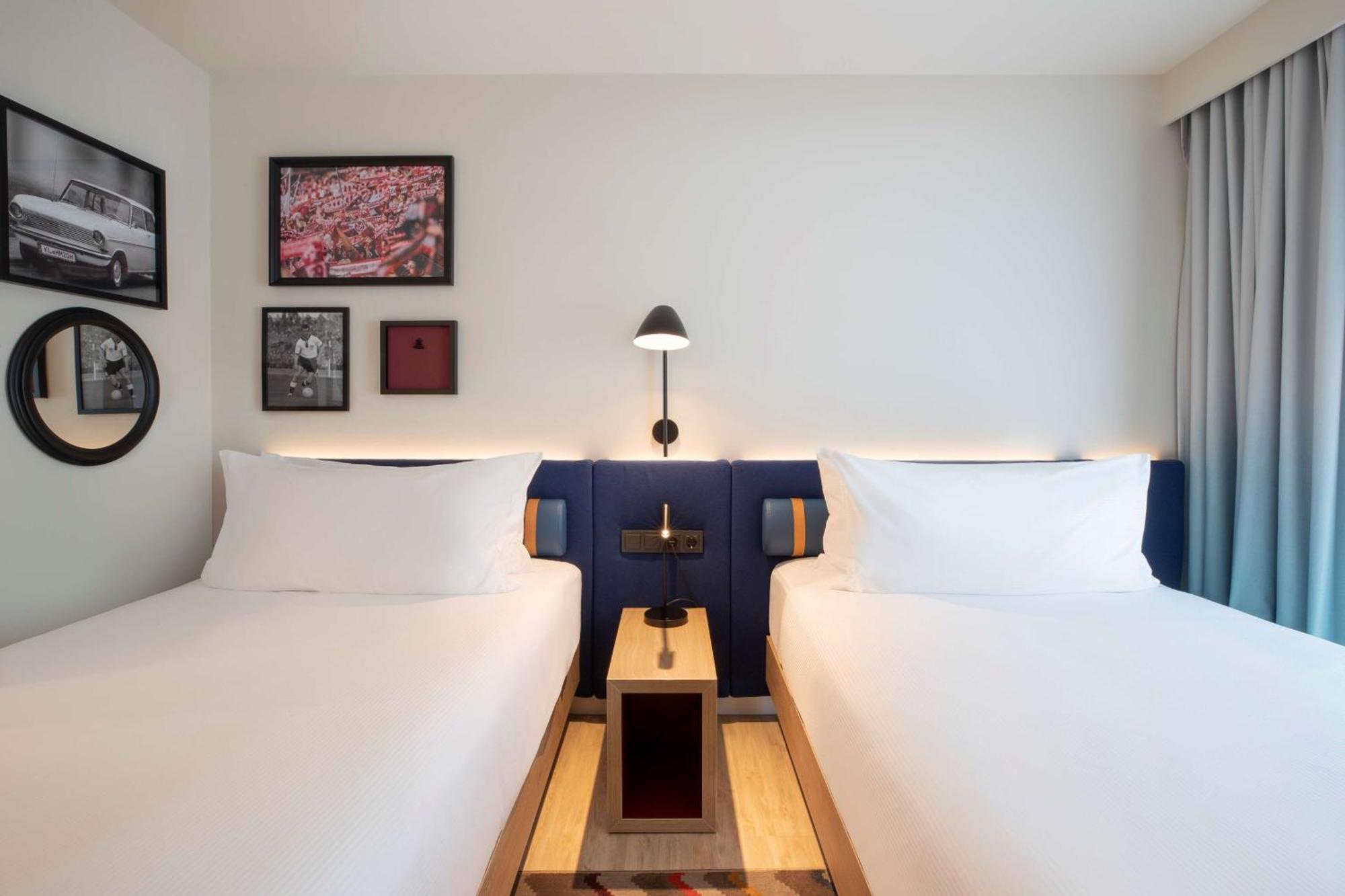 Hampton By Hilton Καϊζερσλάουτερν Εξωτερικό φωτογραφία