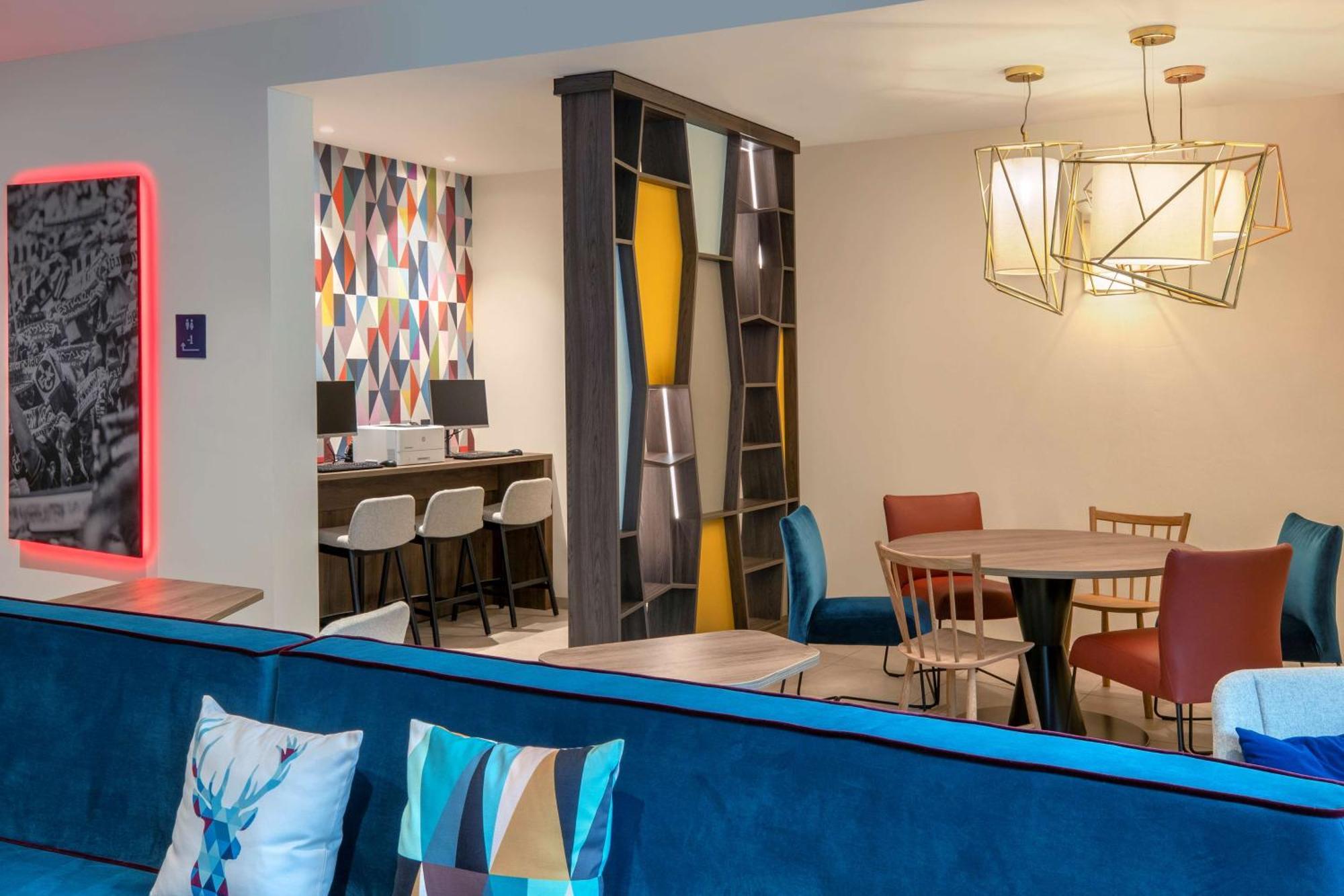 Hampton By Hilton Καϊζερσλάουτερν Εξωτερικό φωτογραφία